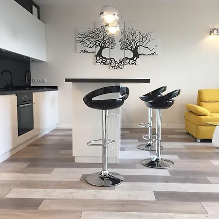 Super-apartamenty International Fair Apartament *