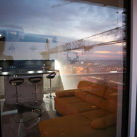 Апартаменти Super-apartamenty International Fair Познань