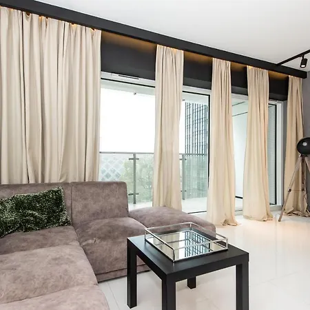 아파트 Super-apartamenty International Fair 포즈난