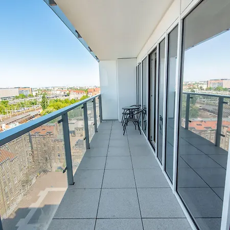 Super-apartamenty International Fair Апартаменты *