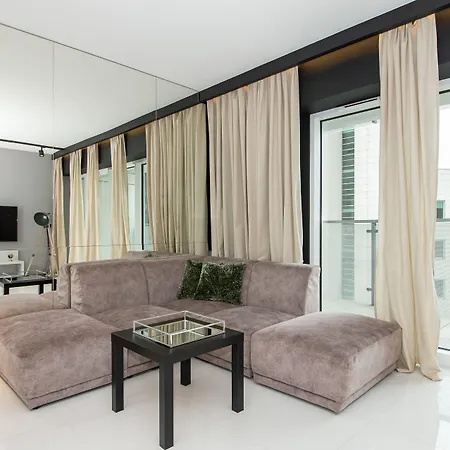 Super-apartamenty International Fair Апартаменты *