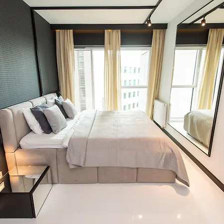Appartamento Super-apartamenty International Fair *