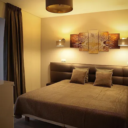 Super-apartamenty International Fair Lägenhet *