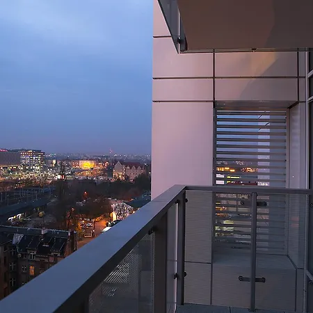 Super-apartamenty International Fair * Познань