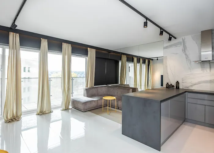 Super-apartamenty International Fair